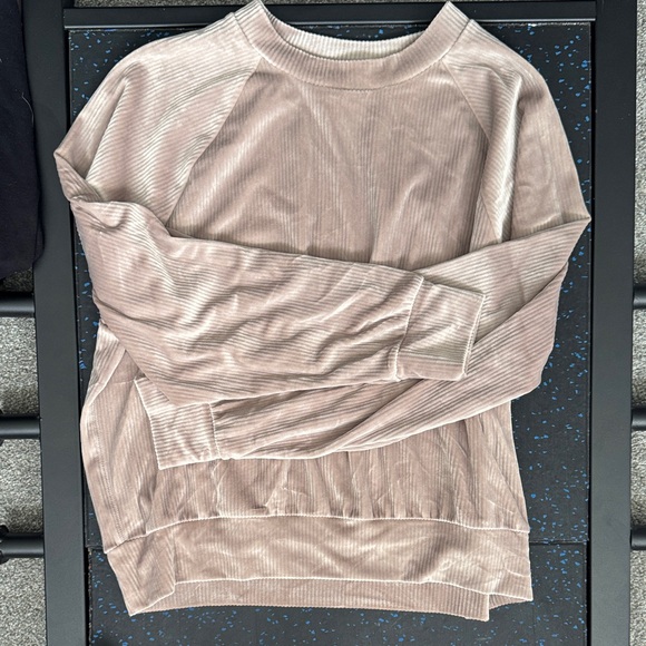 Victoria's Secret Ribbed Lounge Set in Soft Lavender - Picture 6 of 7